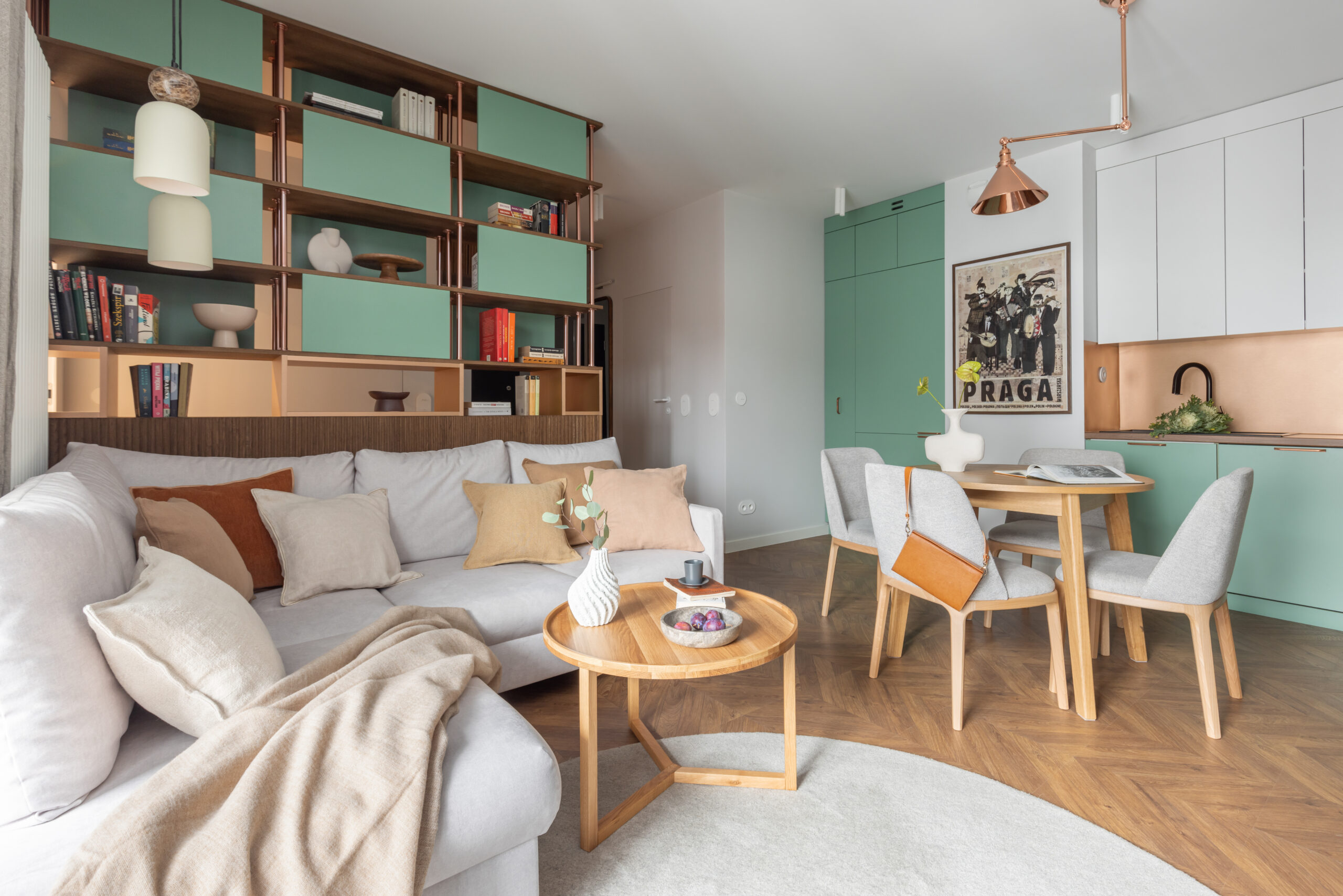 Regały i biblioteczki